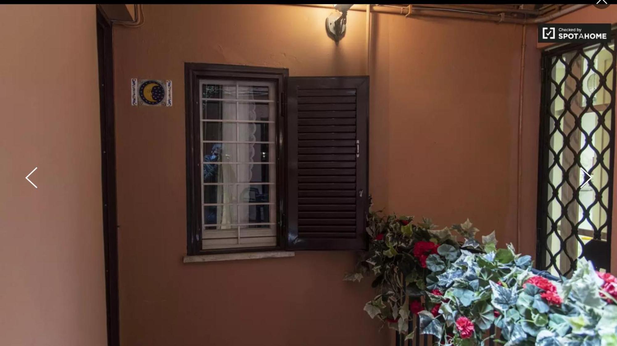 Chez-moi - Cinzia Rom